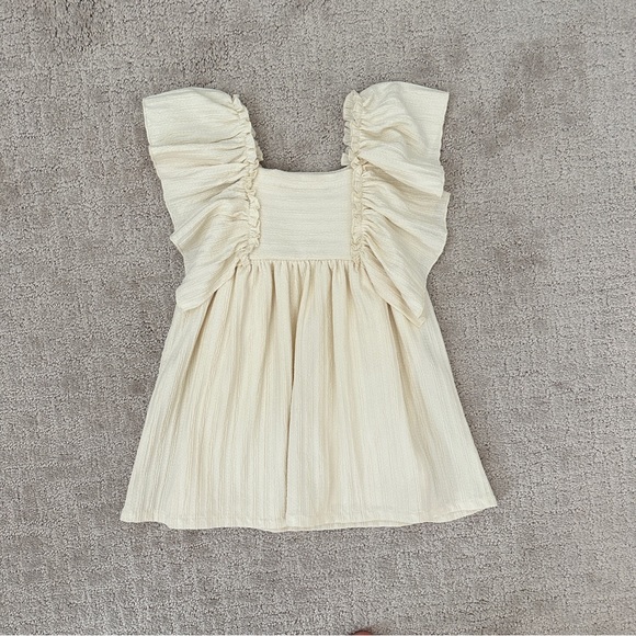 ZARA Flutter Sleeve Cream Dress - Picture 2 of 4